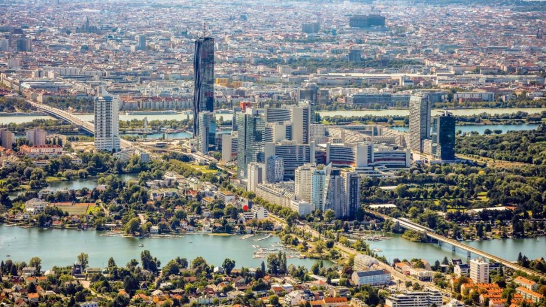Schoenes Living Am Donauufer Viena Exterior foto